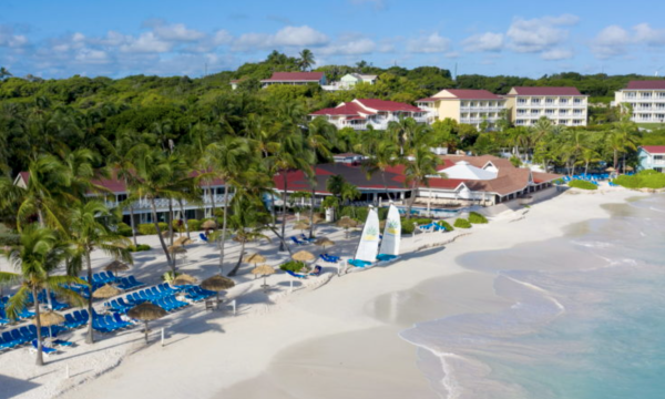 Pineapple Beach Club